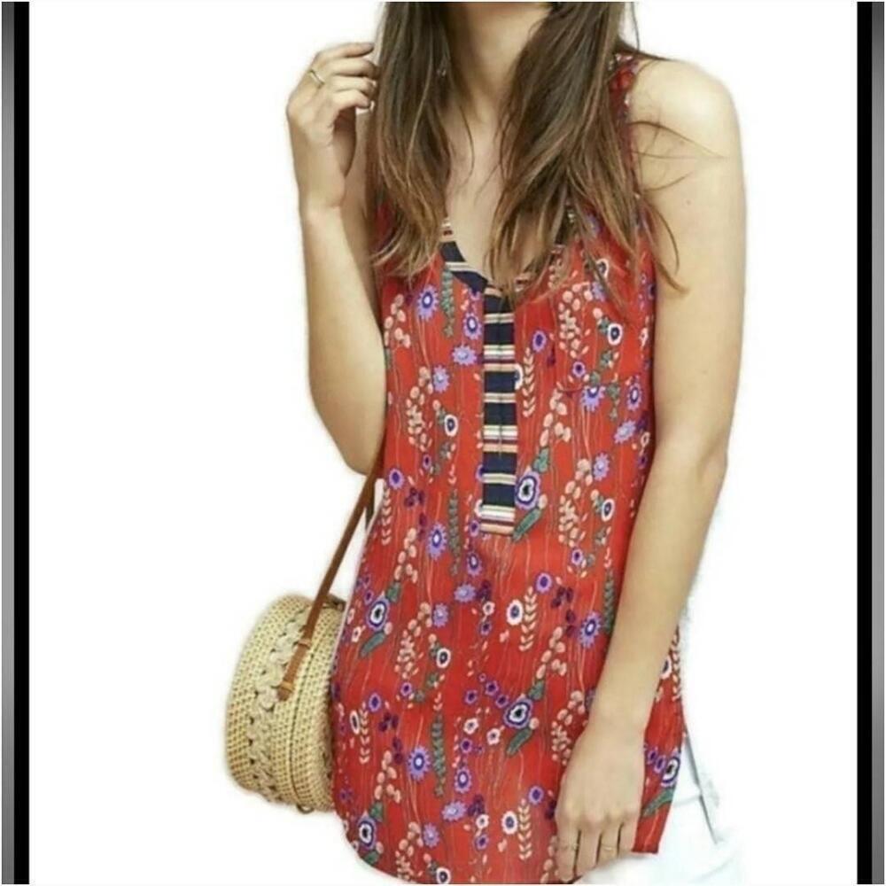 3X25 Anthropologie Tiny Red Floral Sleeveless V-Neck Mixed Media Tank Top Sz XS